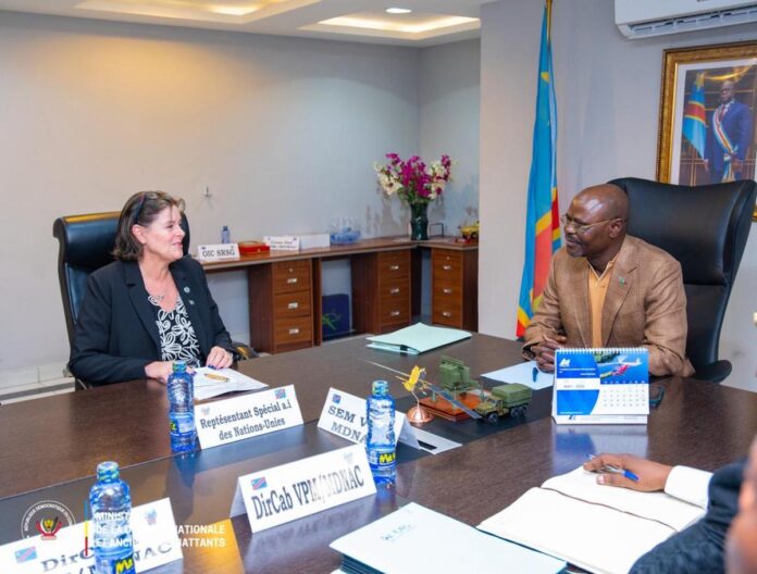 Coordination FARDC-MONUSCO : l'alerte de Vivian van de Perre à Guy Kabombo
