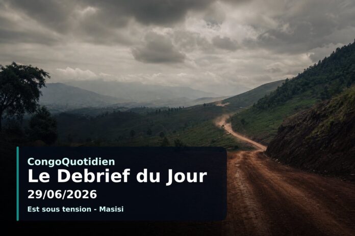 Vue éditoriale d’une route de l’Est de la RDC sous tension sécuritaire, avec véhicules militaires éloignés et collines brumeuses.
