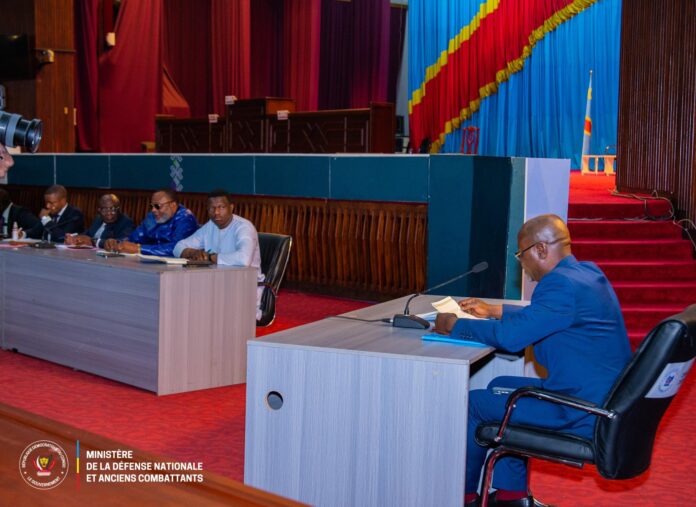 Assemblée nationale : Guy Kabombo rassure sur la gestion de Mbororo et vante l’accord militaire conclu avec la RCA‎