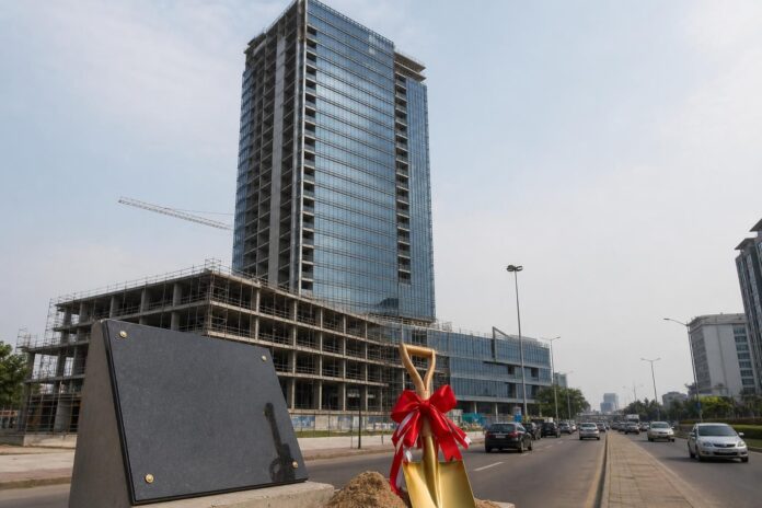 Cérémonie de pose de première pierre de l'immeuble de la DGDA sur le boulevard du 30 Juin à Kinshasa