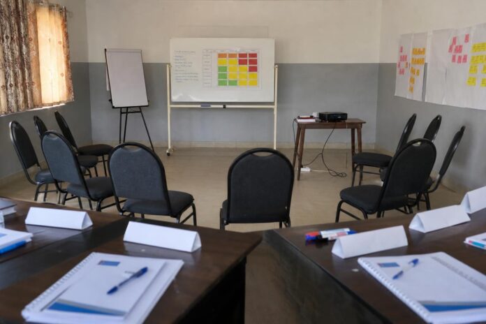 Participants à un atelier de formation sur la gestion des risques à Matadi
