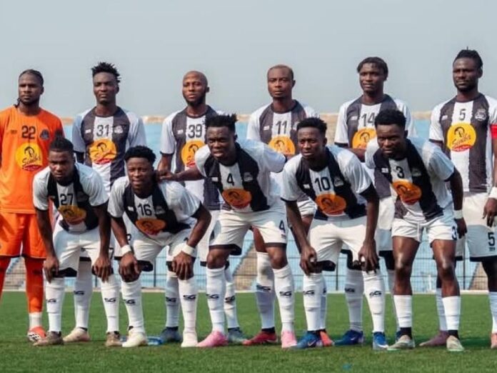 Joueurs du TP Mazembe célébrant un but lors du match contre AS Simba