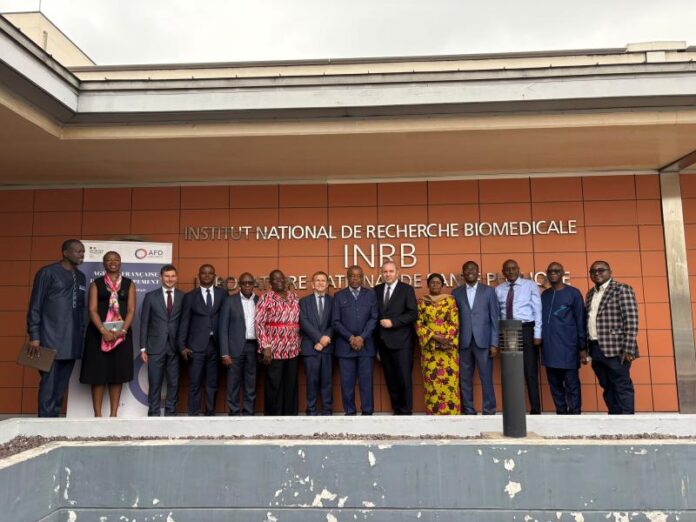 Visite du directeur de l'AFD à l'INRB à Kinshasa