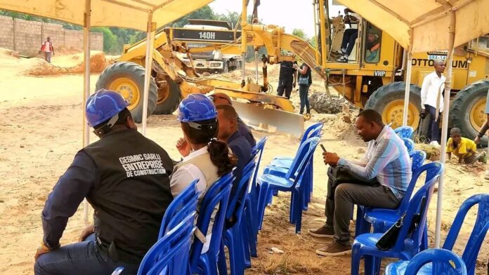 Travaux de réhabilitation et d'asphaltage de la route Mbuji-Mayi-Tshilunde au Kasaï-Oriental