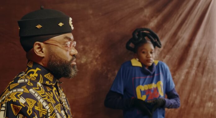 Slameur Yekima performant avec maillot des Léopards de la RDC
