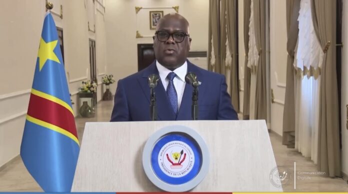Président Tshisekedi en train de prononcer un discours à la nation