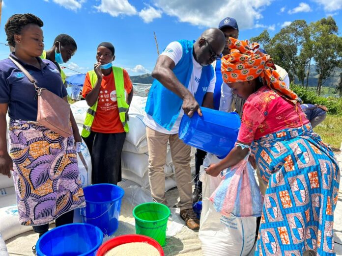 Sacs de vivres et kits non-vivres distribués aux ménages vulnérables de Mbinga-Nord, à Kalehe