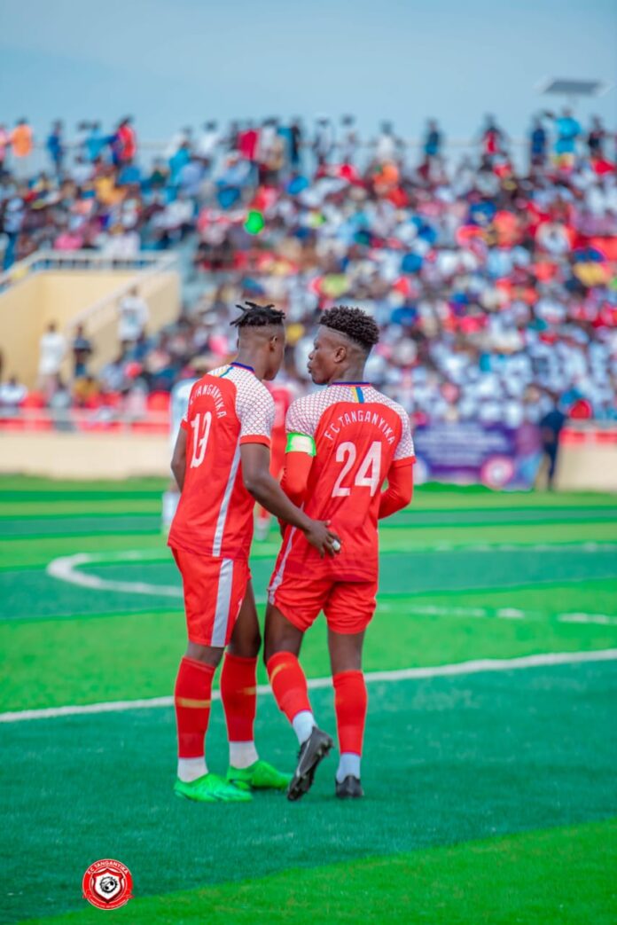 Illustration editoriale accompagnant : À Kalemie, le FC Tanganyika fait plier Blessing FC (2-1)