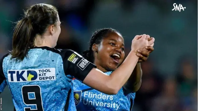 Illustration editoriale accompagnant : Anesu Mushangwe prolonge avec les Adelaide Strikers