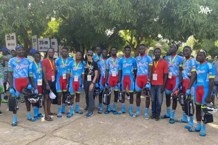 Illustration editoriale accompagnant : Cyclisme : le Bénin sixième du relais mixte à Kisumu
