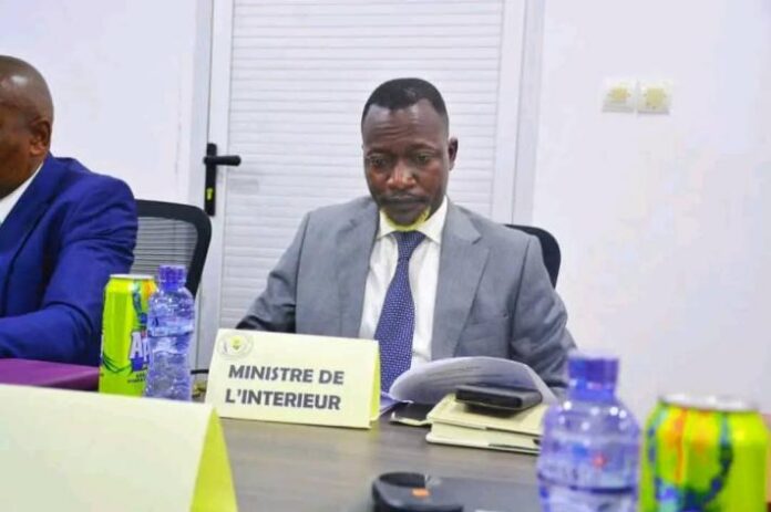 Illustration editoriale accompagnant : Sankuru : les sorties des jeunes interdites sauf dérogation